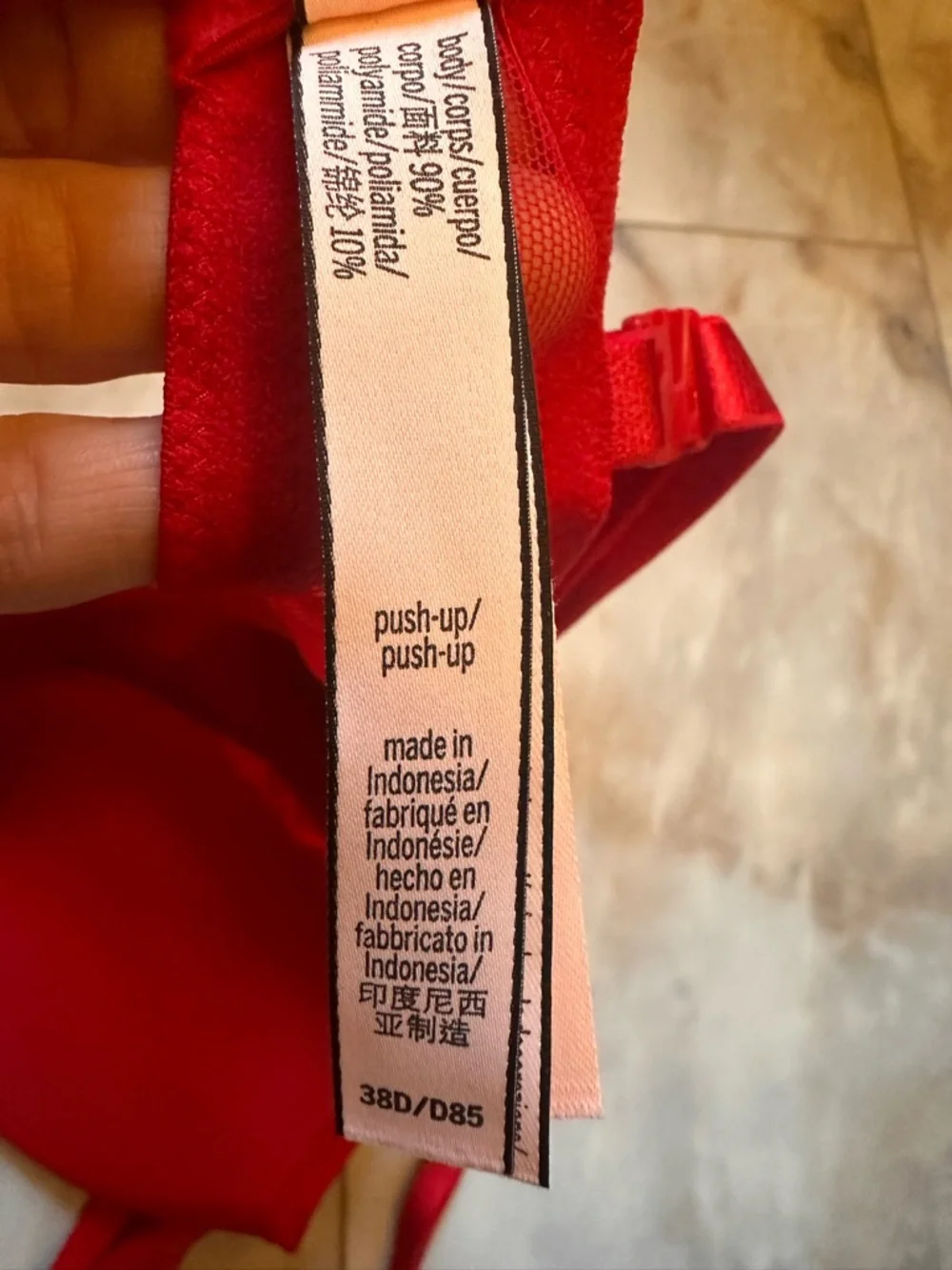 Red Lace Push-Up Bra - Women Victoria Secret
